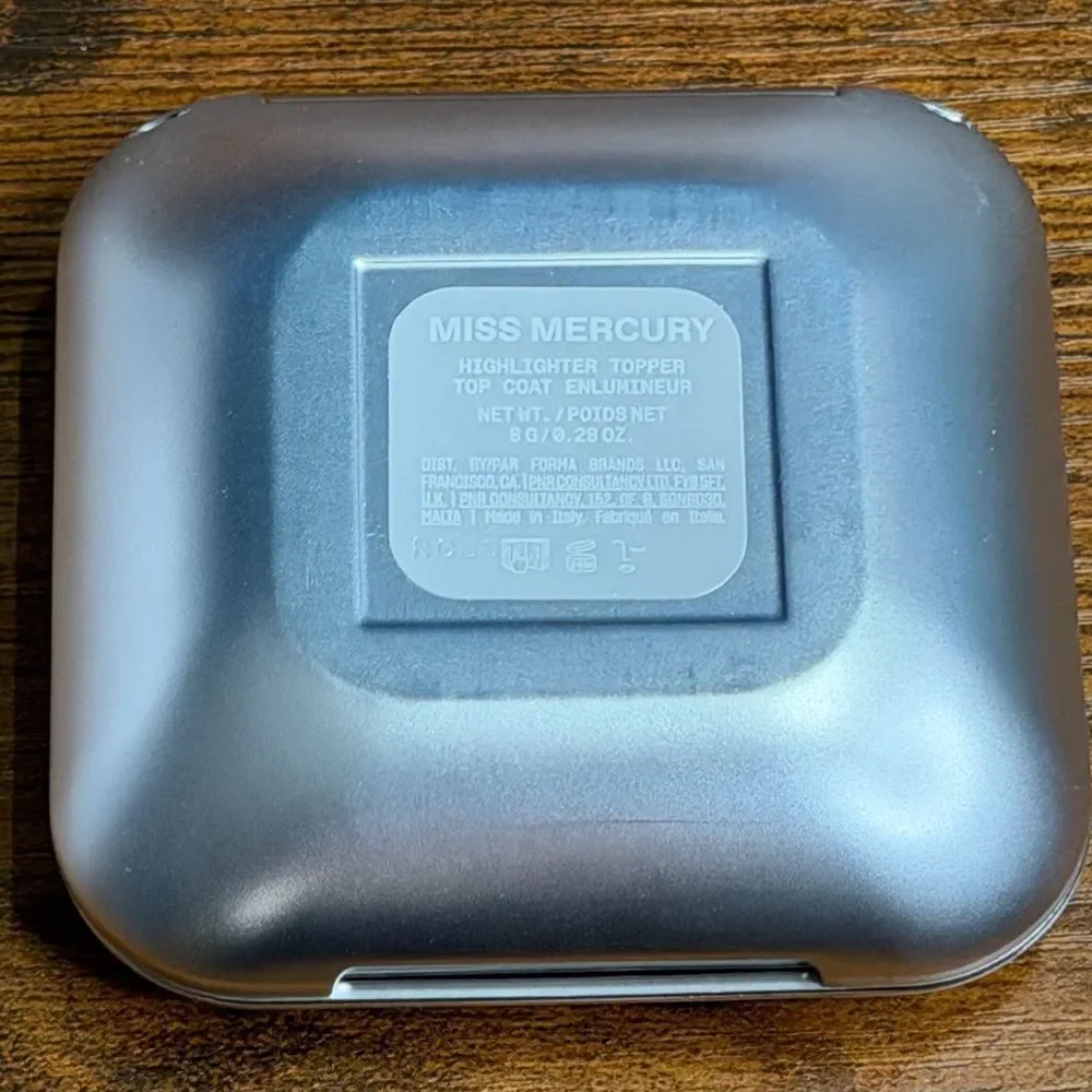 r.e.m. beauty Interstellar Highlighter Topper Miss Mercury 8g NIB